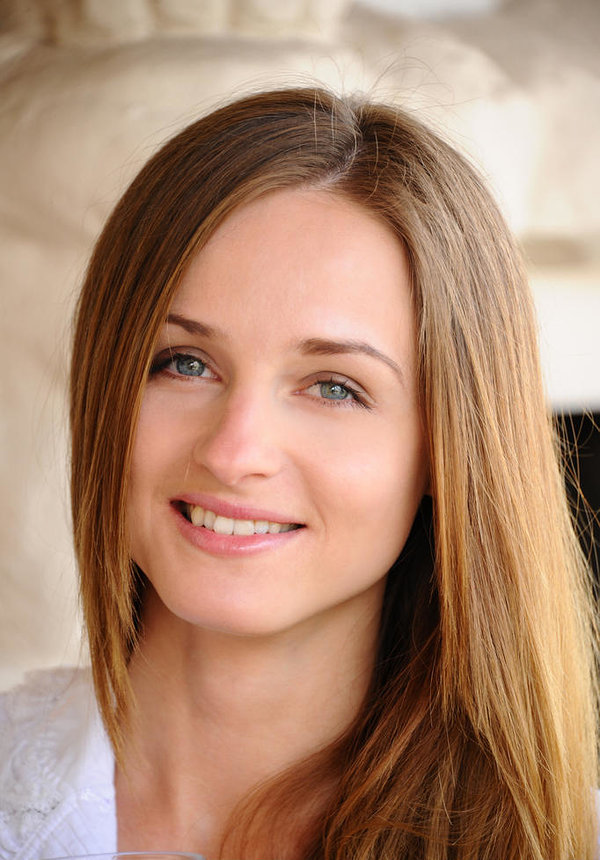 Елена, 24